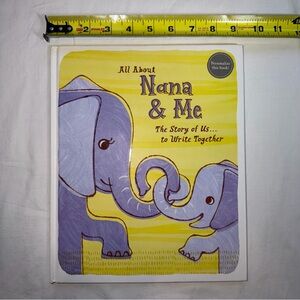 Hallmark Nana & Me Children’s Story Book